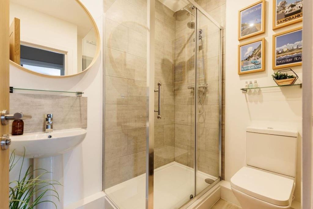 בורנמות' Modern 2 Bed, Cliff Top & Parking, F6 מראה חיצוני תמונה