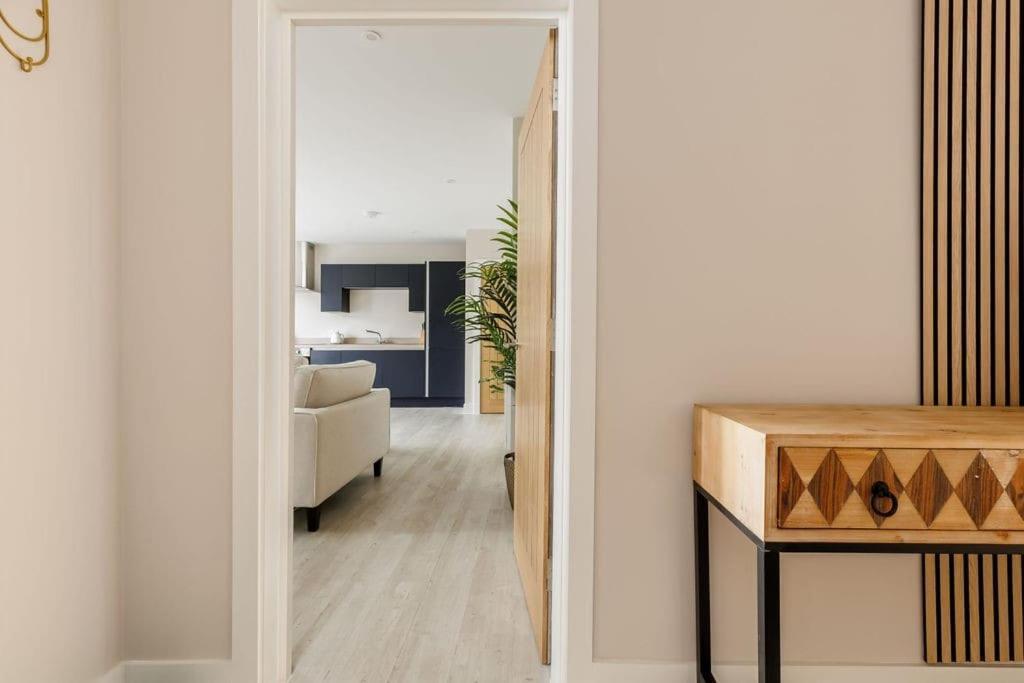 בורנמות' Modern 2 Bed, Cliff Top & Parking, F6 מראה חיצוני תמונה